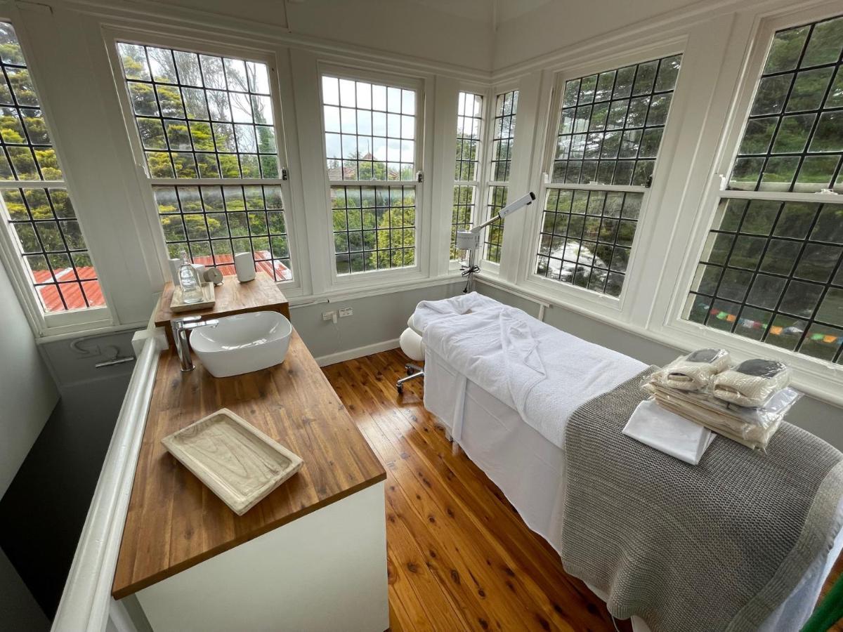 Resort The Nunnery And Leura